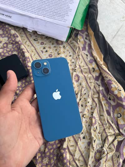 iPhone 13