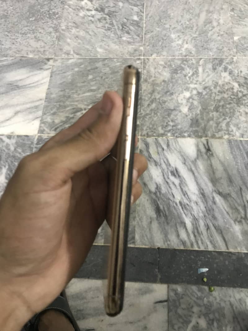Iphone 11 pro 3