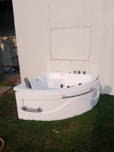 jacuzzi for sale