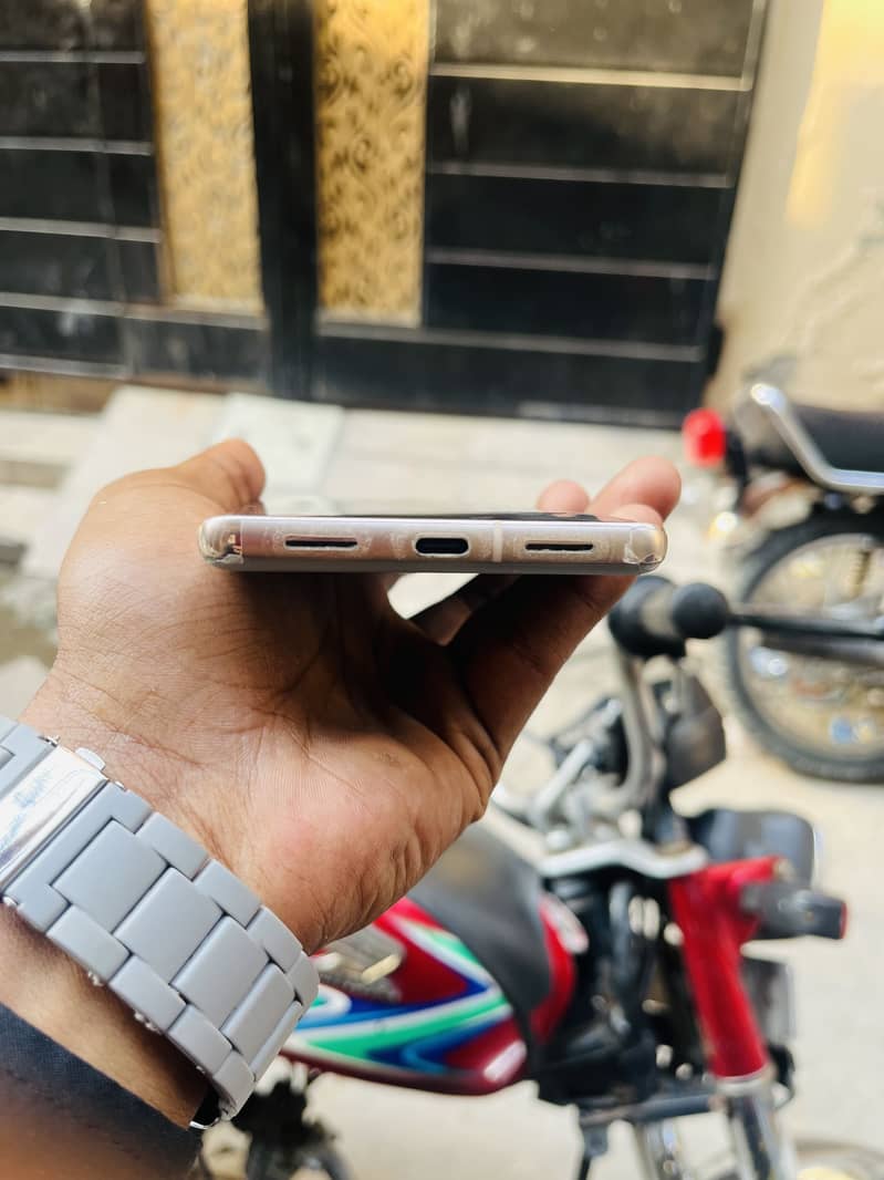 Google Pixel 7 Pro 0