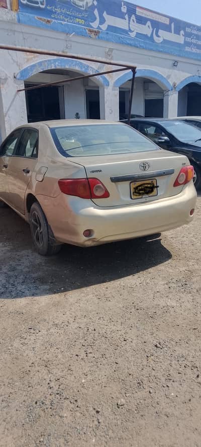 Corolla gli 2010