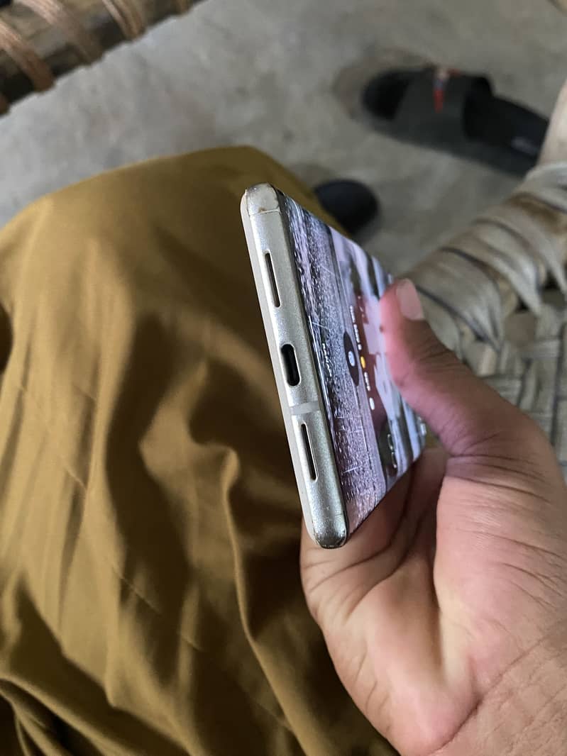 Google Pixel 6 pro 3