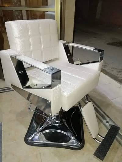 Salon chairs | Luxury Professional Hydraulic Salon Chair
