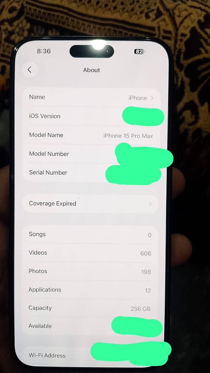 iPhone 15 pro max 0