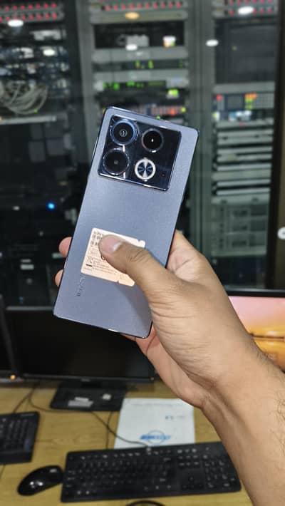 Infinix Note 40