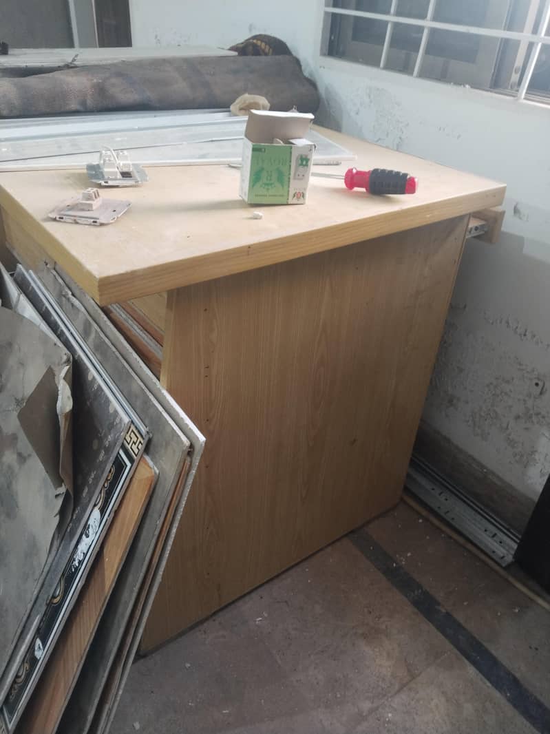 computer table 0