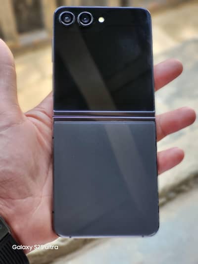 Samsung Z flip 5