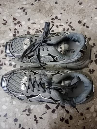 Original Joggers Size 39 ( Small Size)
