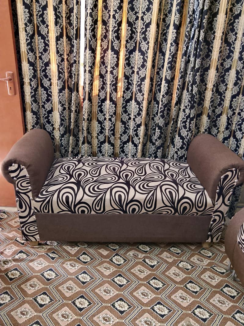7 seater sofa set 0
