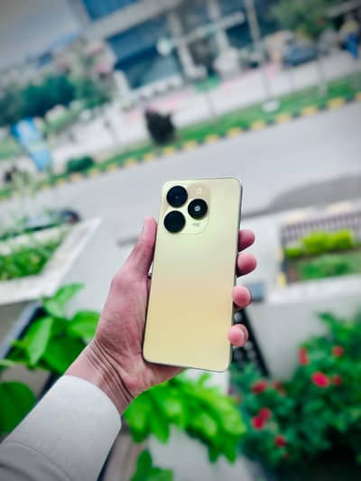 TECNO SPARK Go 2024/  4 +64GB || 03706841400 whatapp number