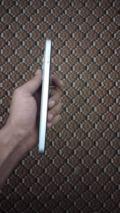 4+4 ROM RAM 64 GB with box