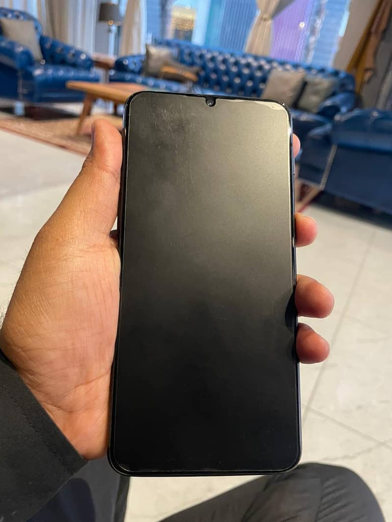 OnePlus 6t 1