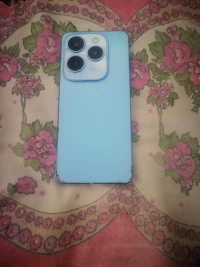 infinix hot 40 8 256 with box lead glass change back open ha full ok