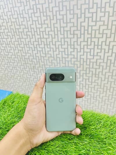 Google Pixel 8