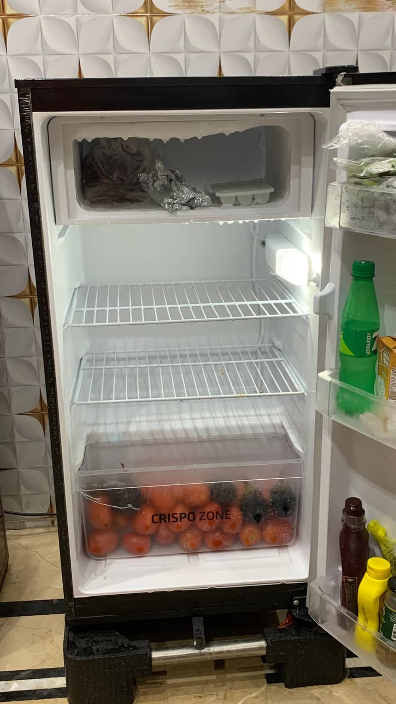 Mini-medium sized fridge 5