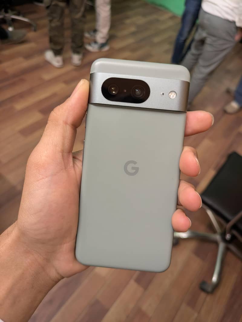 Google Pixel 8 0