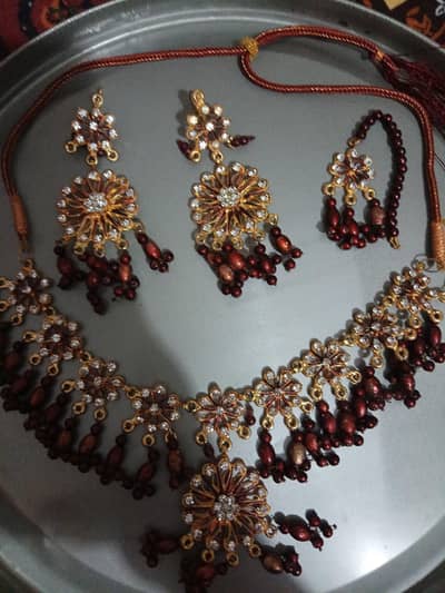 mehroon color set
