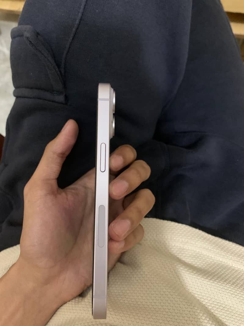 Iphone 14 3