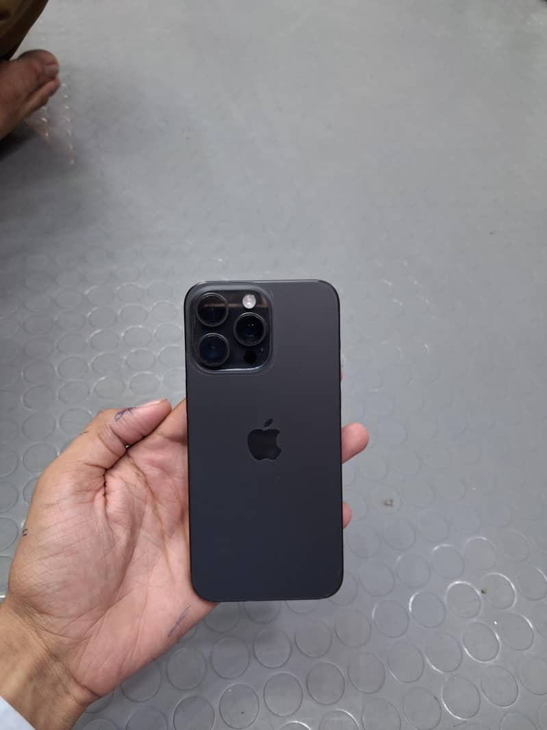 IPHONE 15 PRO MAX 0