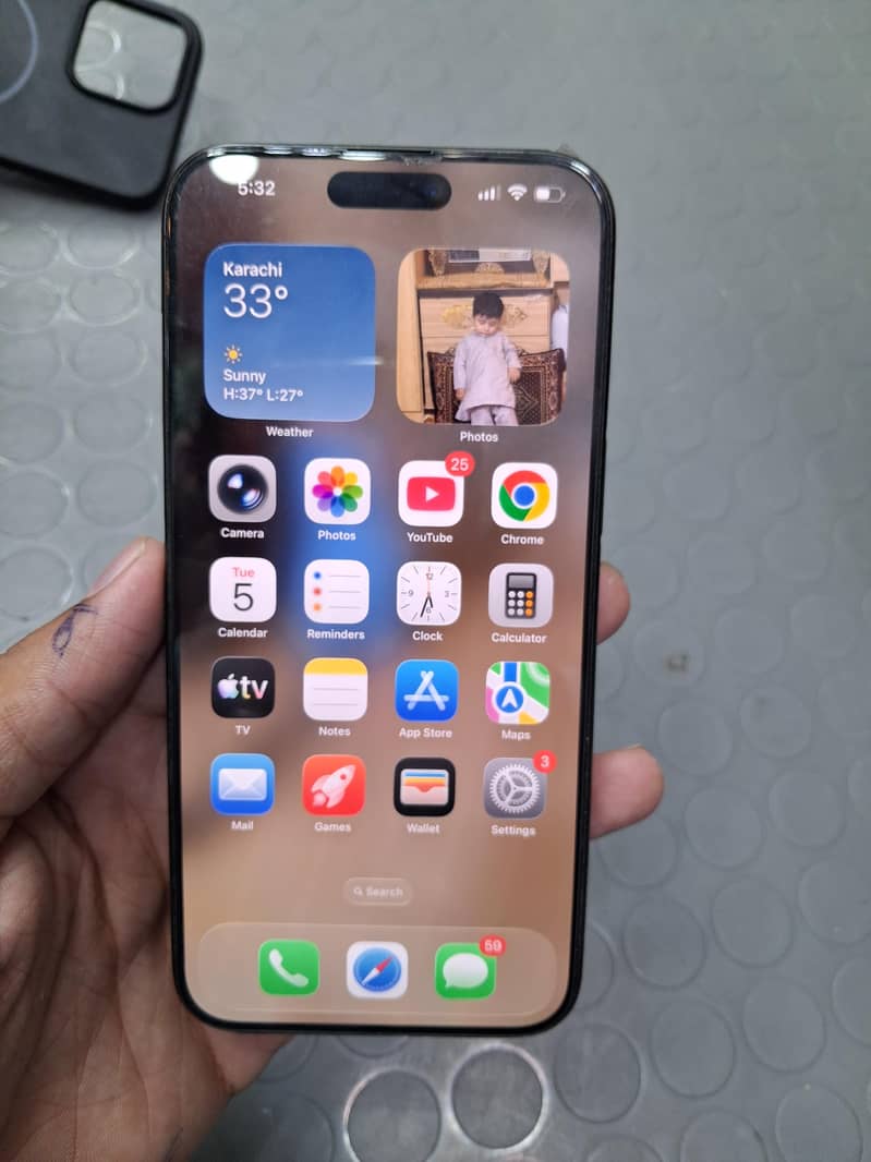 IPHONE 15 PRO MAX 3