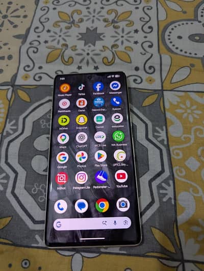 Google Pixel 7 pro PTA Approved Excellent condition (Minor Screen Dot)