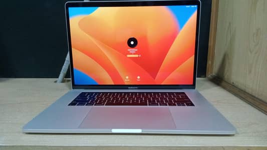 Apple MacBook Pro