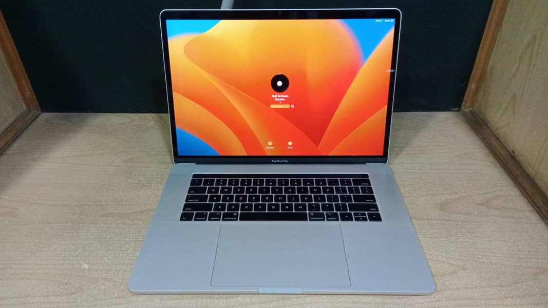 Apple MacBook Pro 3