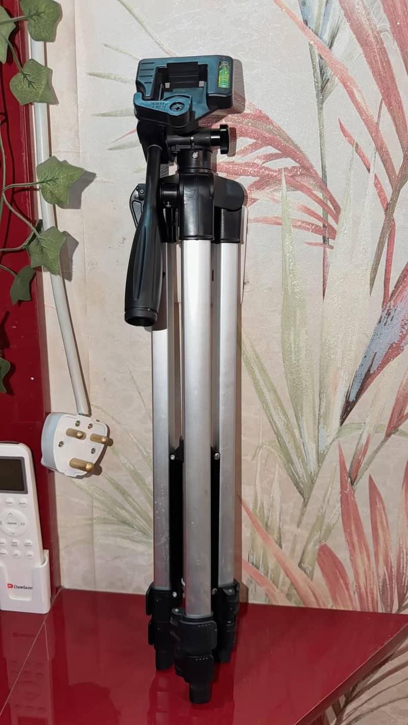 Tripod Stand with Ring Light 4
