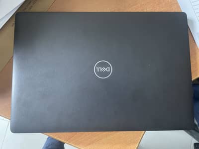 Dell Latitude 5300
