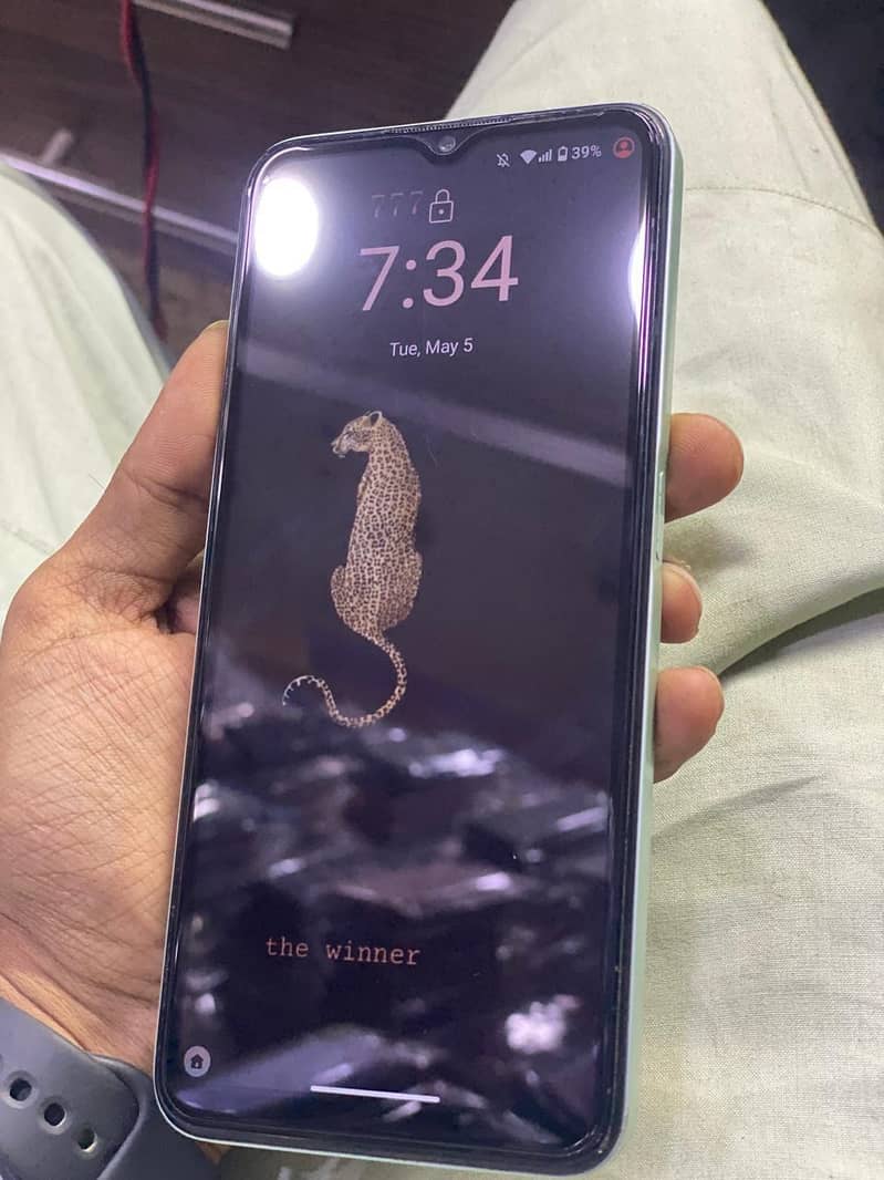 realme C35 1