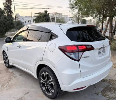 Honda vezel 2014