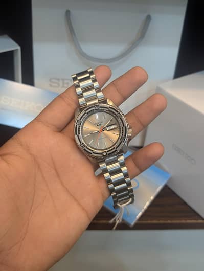 Seiko 5 men watch automatic | original Seiko watch