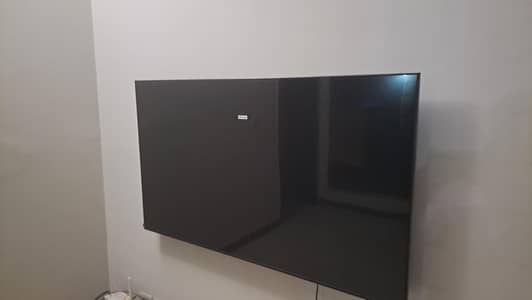 Samsung Q7F 65” QLED UHD Smart TV | Like New | Best Deal
