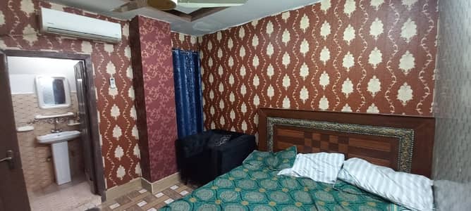 fully furnished apartments for rent Johar town near by expo center Lahore