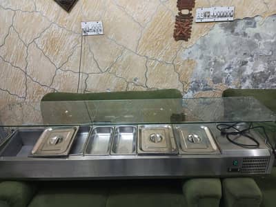salad bar counter with Colling unit