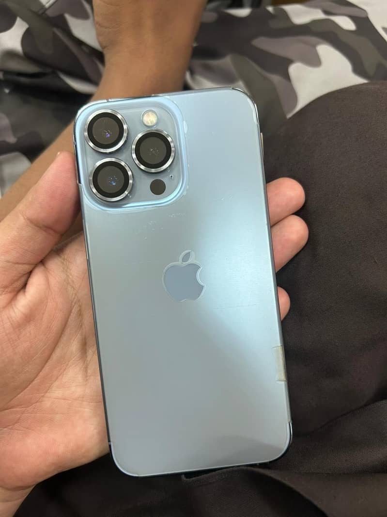 Iphone 13 pro 4