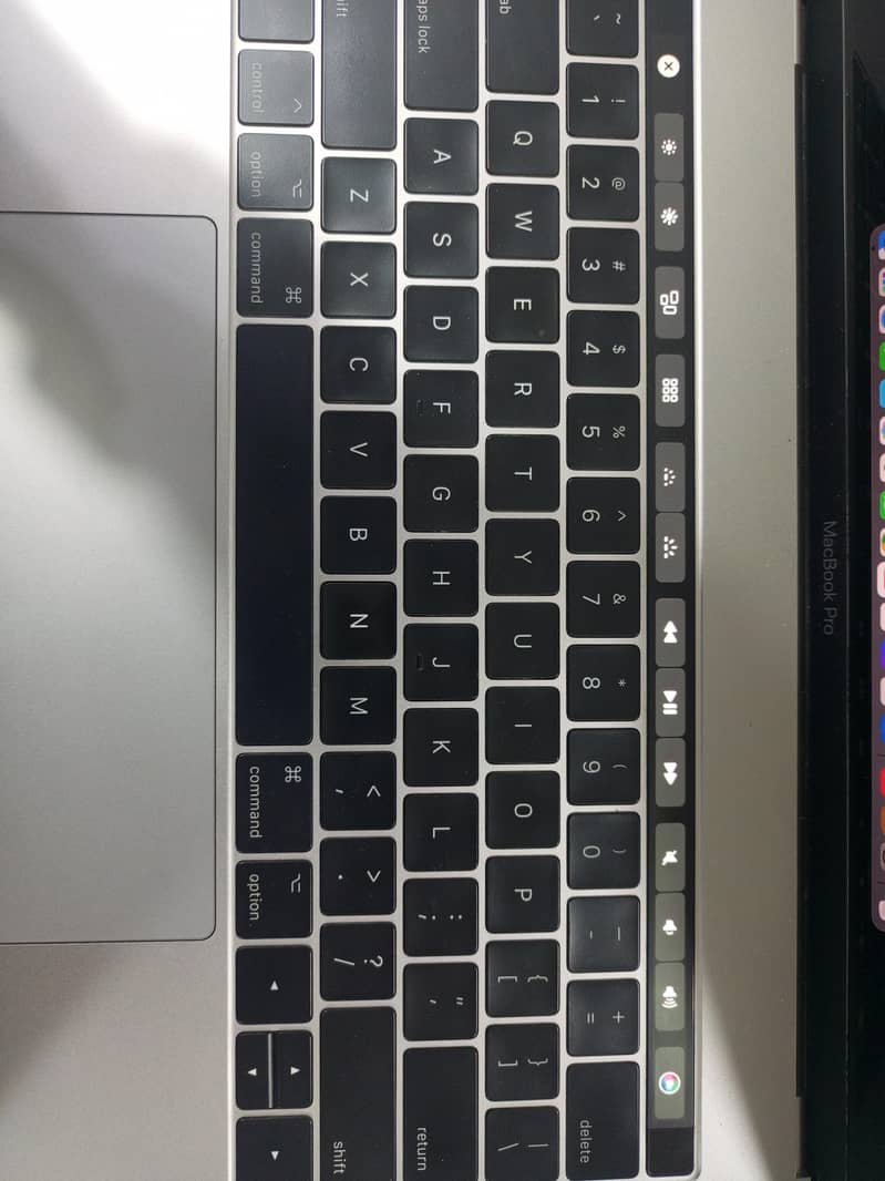 MacBook pro 2017 2