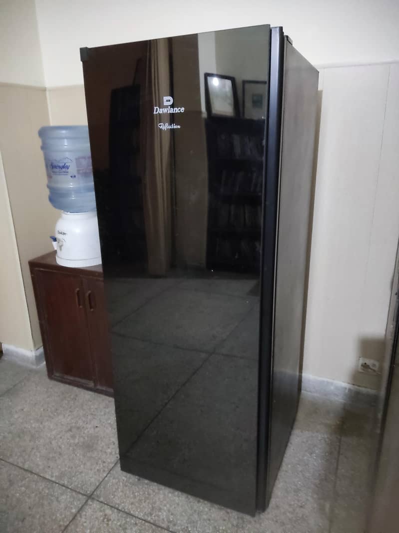 vertical freezer 1