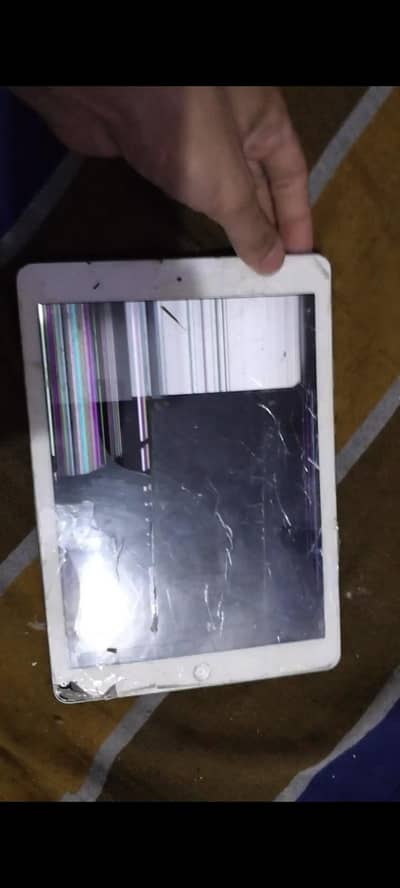 Apple ipad Air. A1474.128 GB