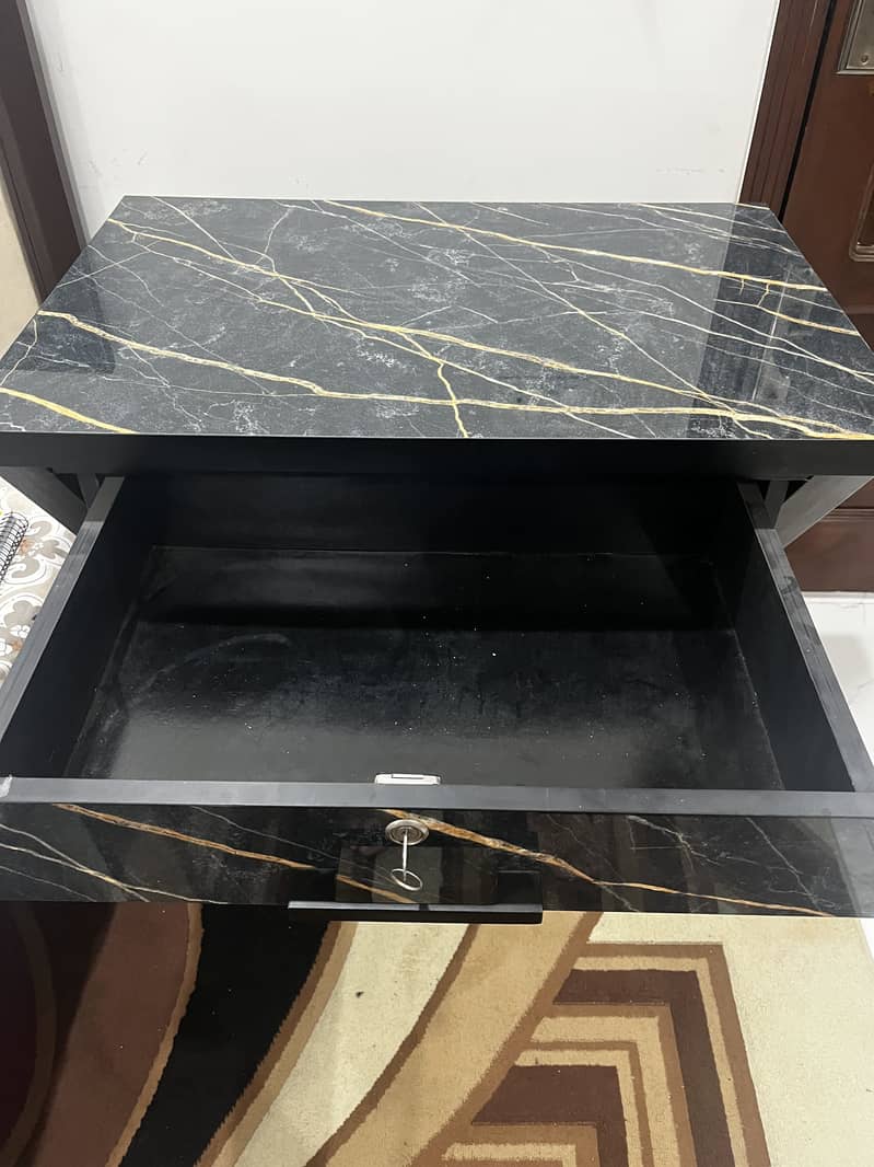 K-Shape Metal Base Table 2