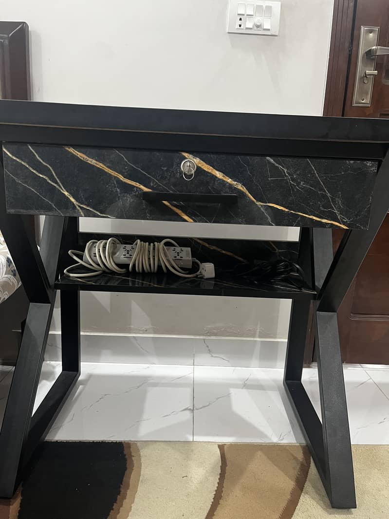 K-Shape Metal Base Table 3