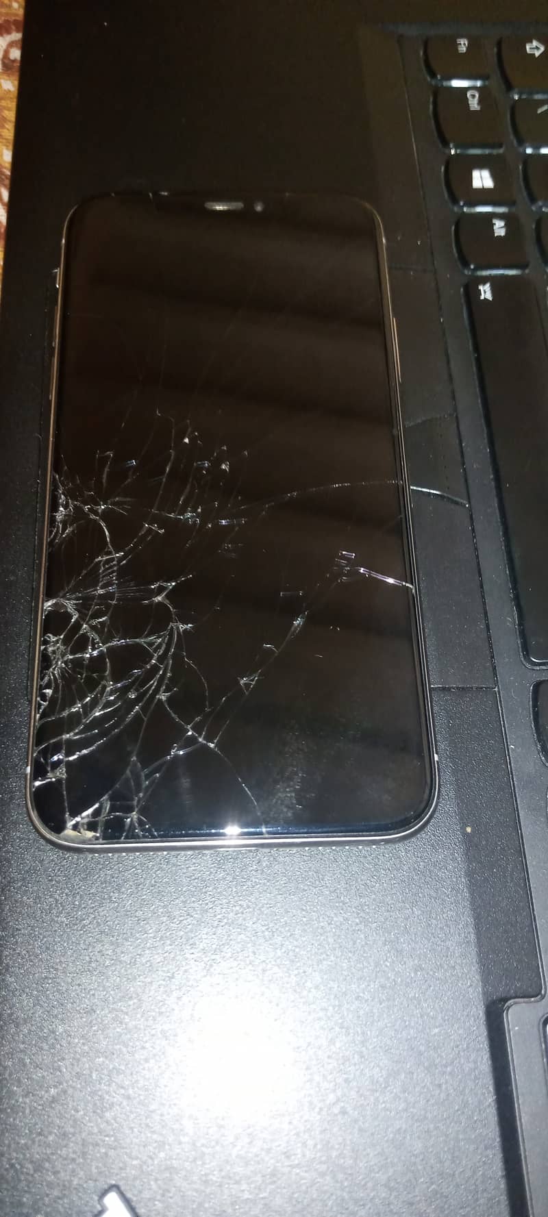 Apple iPhone X 0