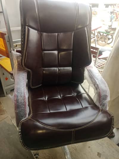 Office chairs- Low back office chairs- Staff chairs