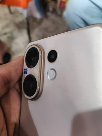 vivo v60