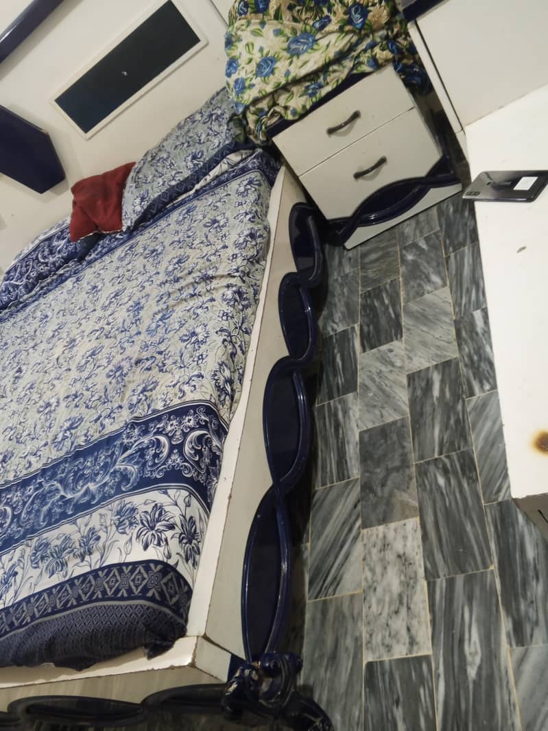 bed room set 0