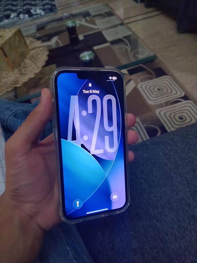 iPhone 14 0
