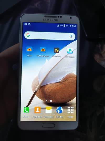 samsung galaxy note 3 . . . . white colour