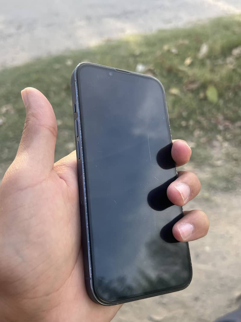 iPhone 13 Pro 5