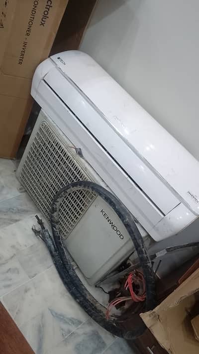 Kenwood 1.5 AC Inverter in Used Condition Best price