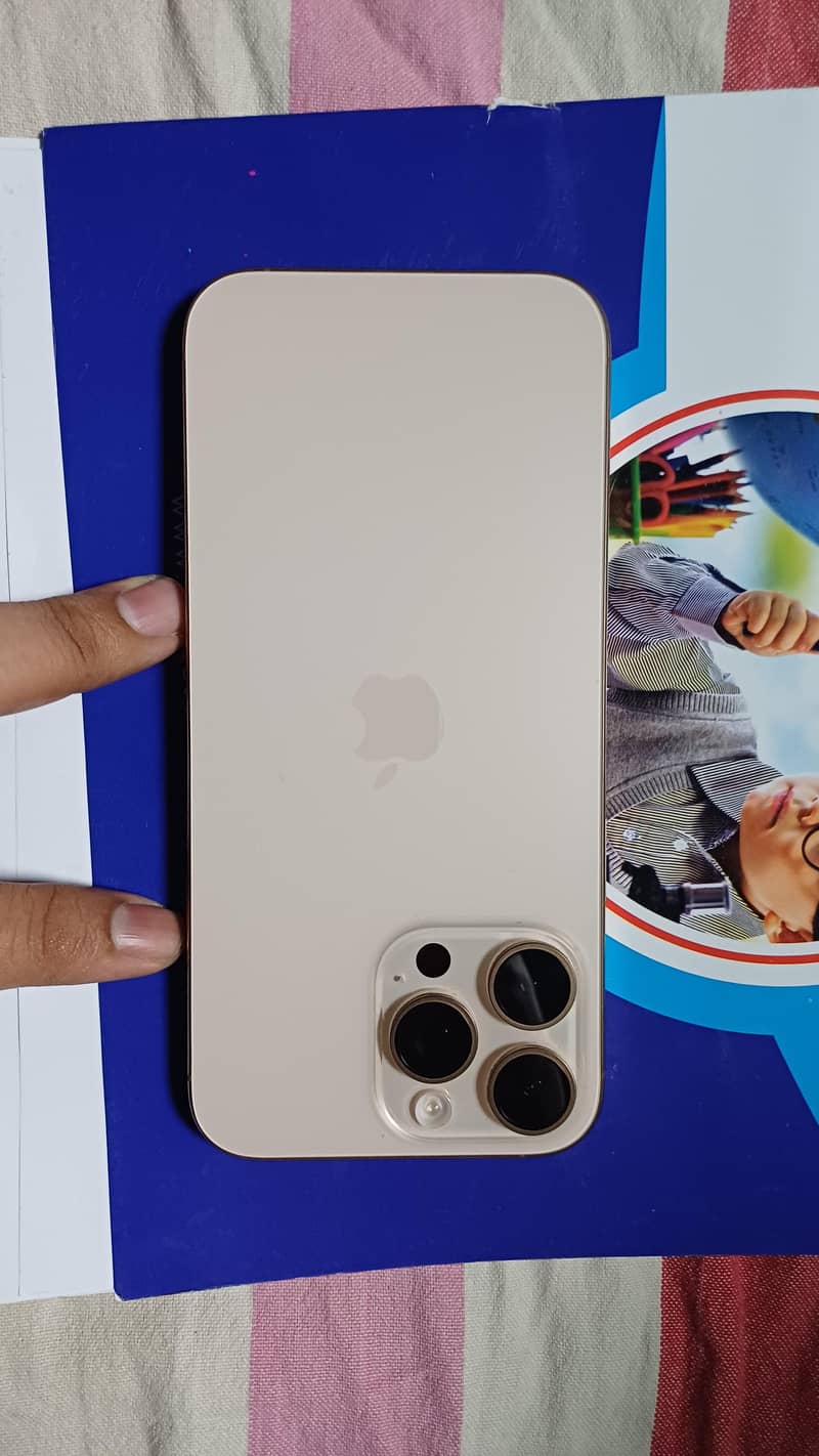 iPhone 16 pro max 2